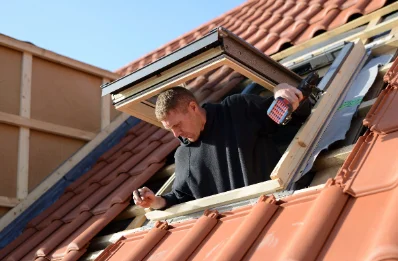 Pose de fenêtres de toit Velux à Guignemicourt